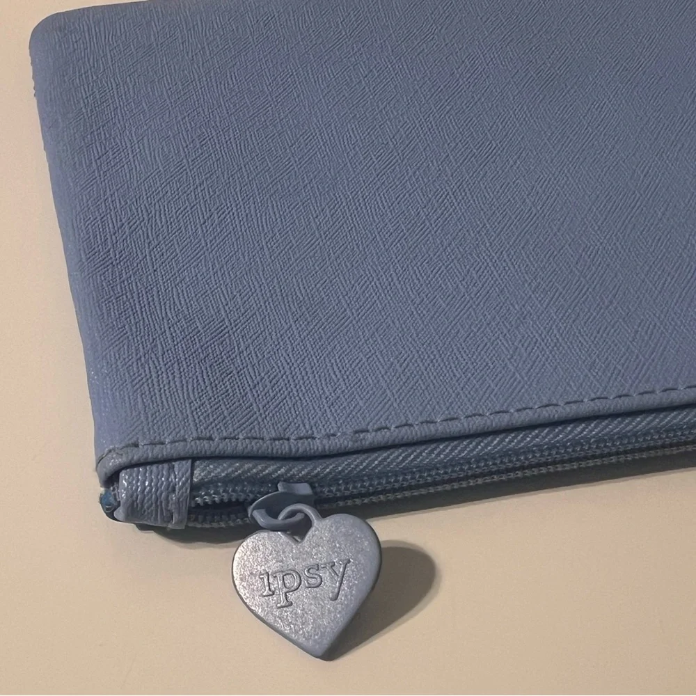 Striped Blue Ipsy Cosmetics Bag - Picture 8 of 9